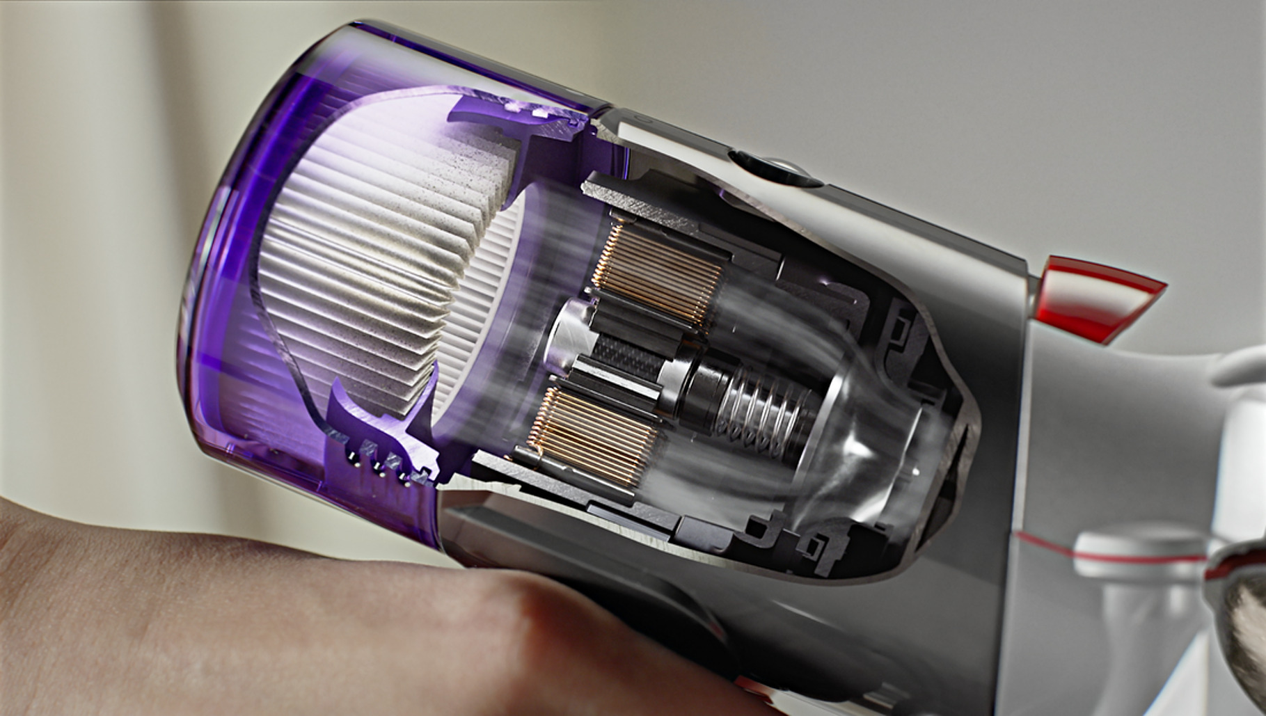 Poháněný digitálním motorem Dyson V8