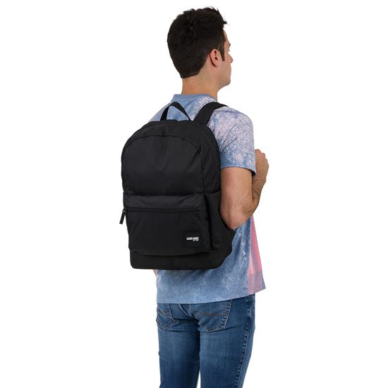Case Logic Commence batoh z recyklovaného materiálu 24 l CCAM1216 - čierny